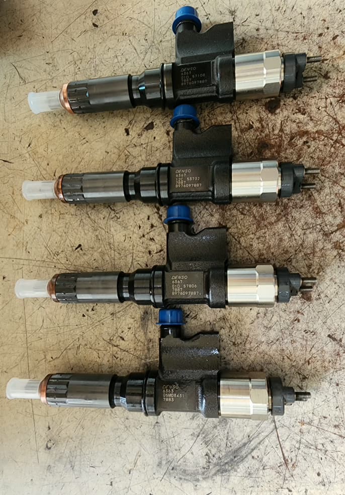 سوزن انژکتور ۷۰۰پی تِست شُده بِشَرط